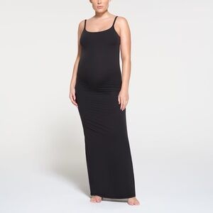 green emerald velvet dress The 